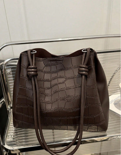 BOLSO CAFÉ DE HOMBRO