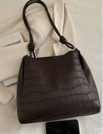 BOLSO CAFÉ DE HOMBRO