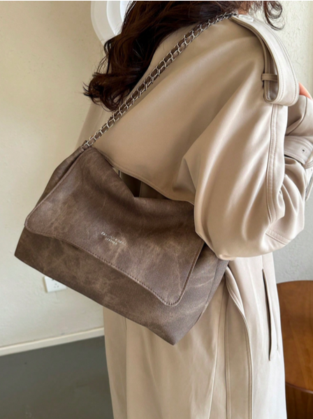 BOLSO GRANDE CON SOLAPA VINTAGE