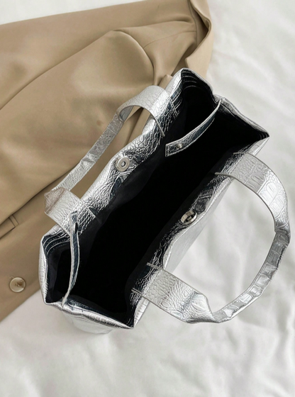 BOLSO PLATEADO DE MANO