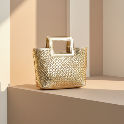 BOLSO DORADO DE MANO
