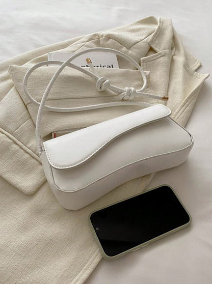 BOLSO BLANCO SOLAPA ASIMETRICA