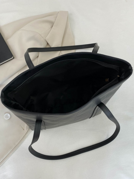 BOLSO GRANDE NEGRO DISEÑO ROMBOS