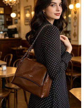 BOLSO MARRON CON SOLAPA